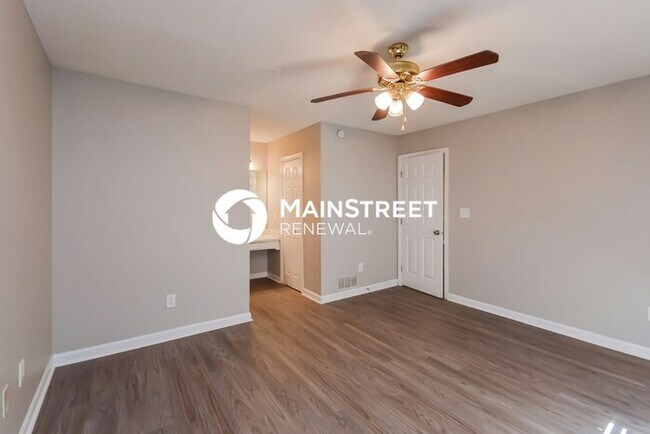 Building Photo - 3 Bedroom Pet-Friendly Home in Conyers, GA with Main Street Renewal