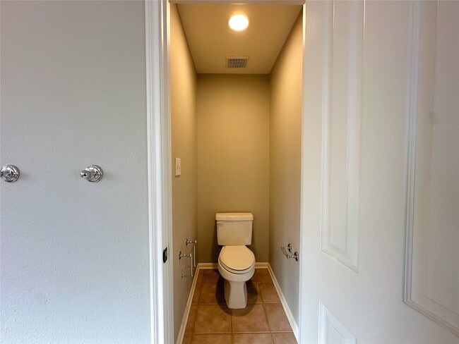 Building Photo - 59 N Flickering Sun Cir