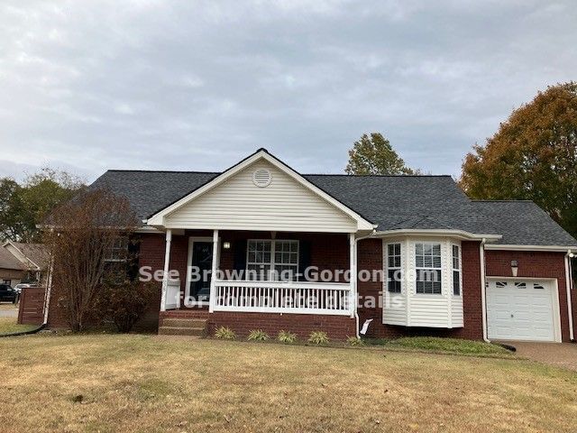 Building Photo - Amazing 3 bedroom 2 bath located in the Ol...