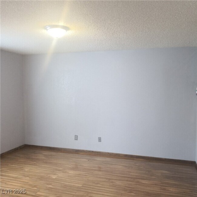 Building Photo - 6750 Del Rey Ave