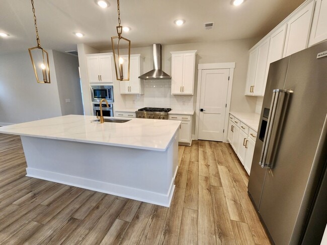 Building Photo - Gorgeous 4 bedroom home in Point Hope - Ch...