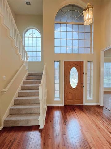 Building Photo - 705 Pine Lakes Dr