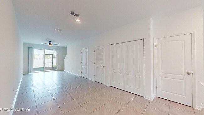 Building Photo - 230 Palmetto Rdg Rd