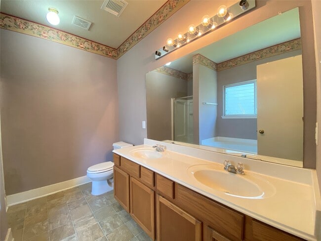 Building Photo - 5843 Sonoma Ridge