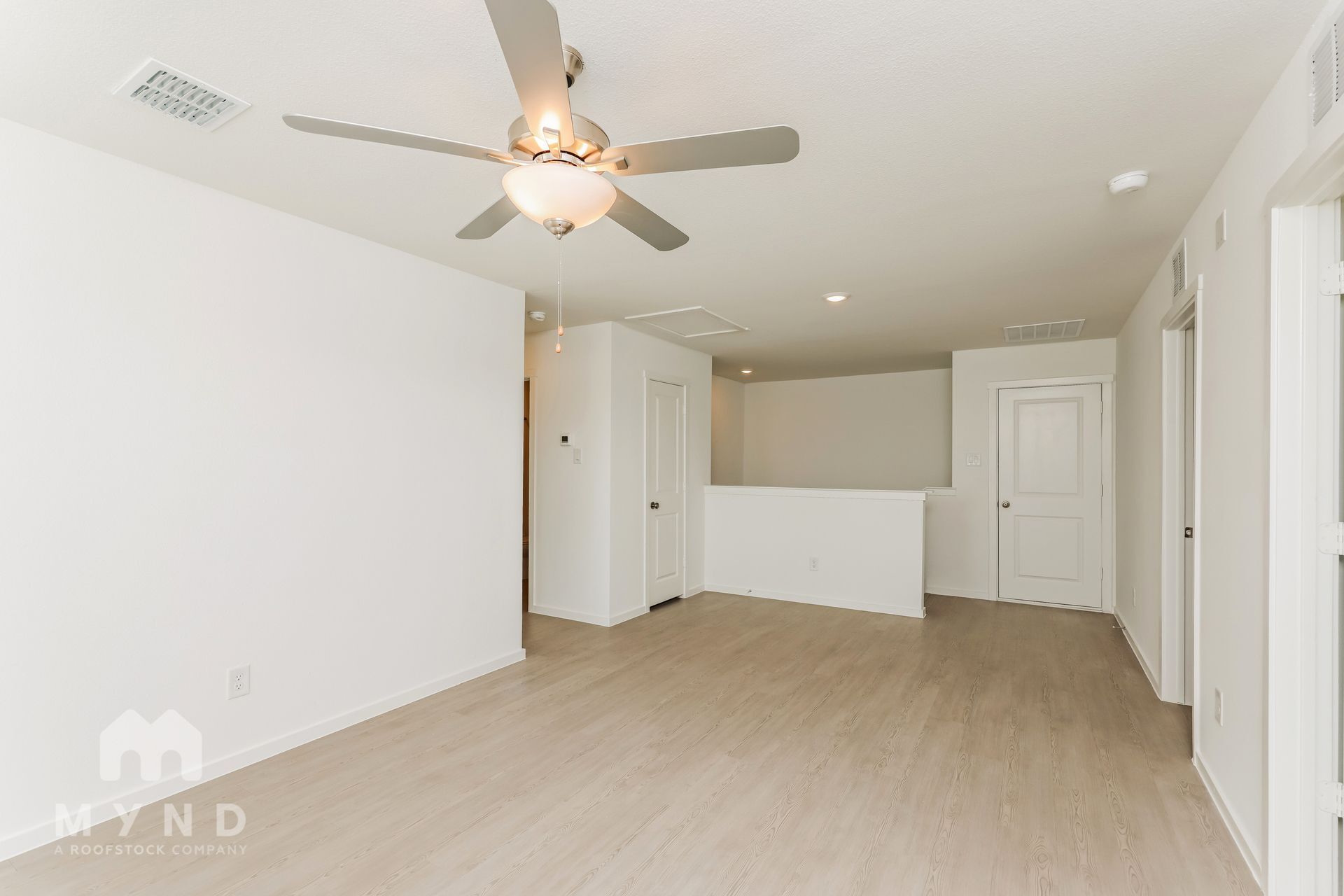 Building Photo - 2704 Mistwood Dr