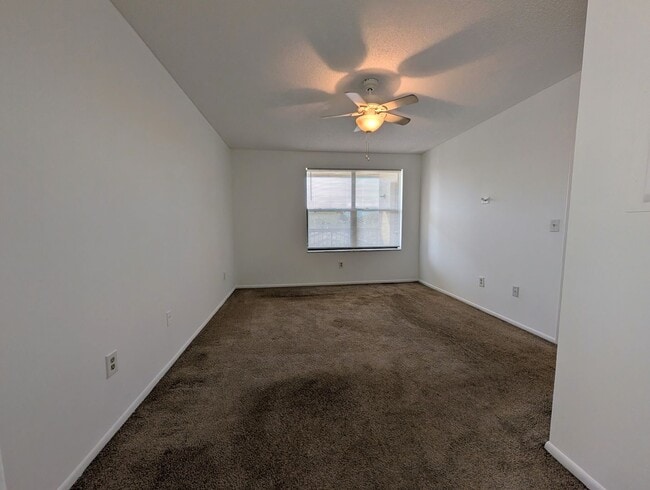 Building Photo - Charming 1 Bedroom / 1 Bathroom Condo – Pompano Beach