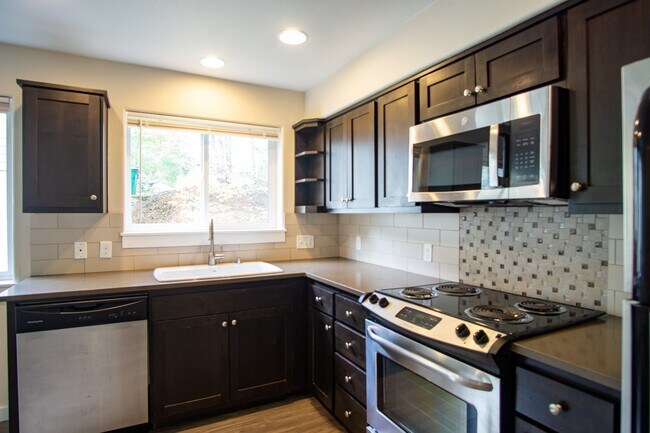 Building Photo - FALL IN LOVE: Bright Corner 2-Bdr w/ Patio...