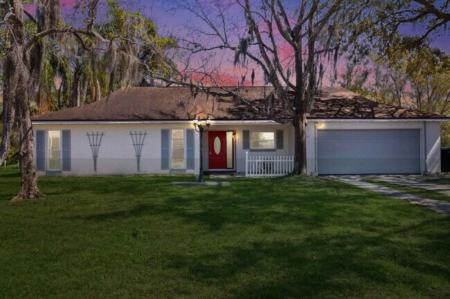 Building Photo - 12009 Florida Woods Ln