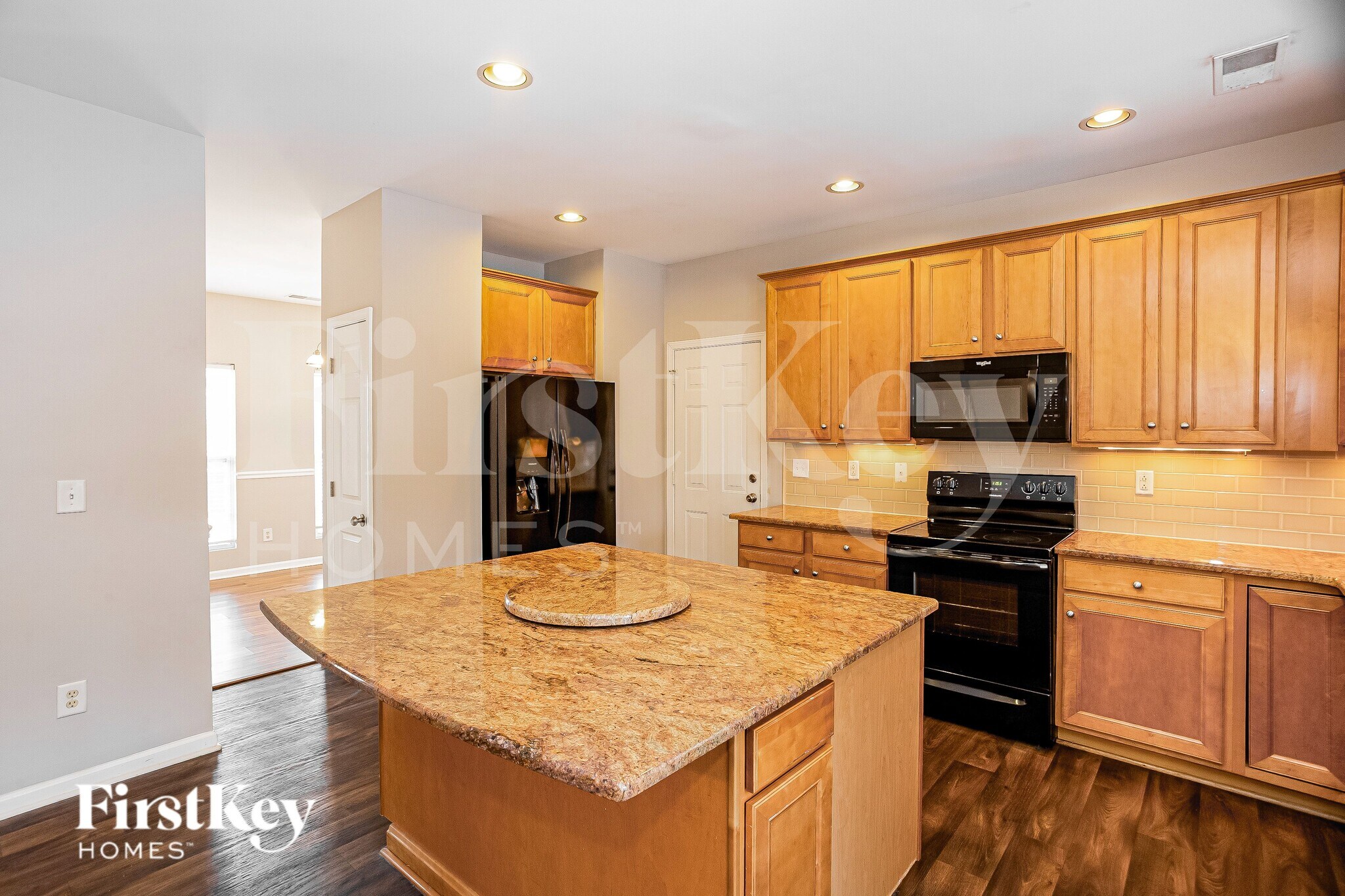 Building Photo - 12814 Coral Sunrise Dr