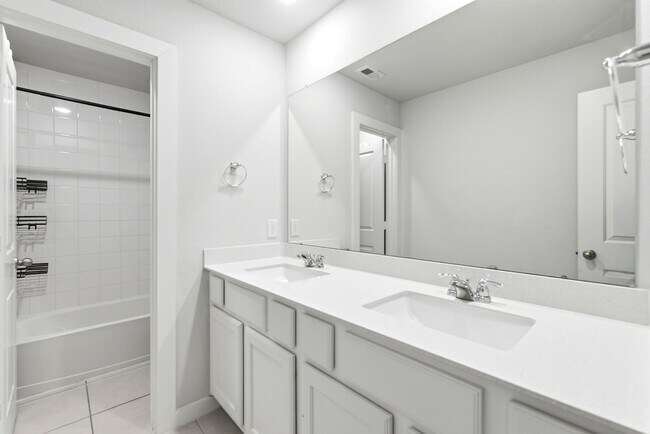 Building Photo - 8017 Whisper Grove Dr