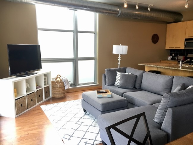 Building Photo - 1211 Lagoon Ave