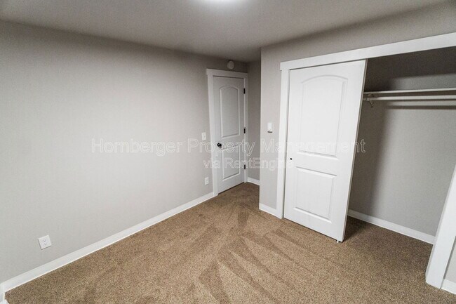 Building Photo - 508 E Rich Ave