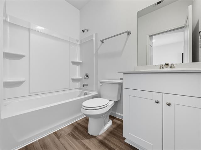 Building Photo - 4912 Mccoy Dr