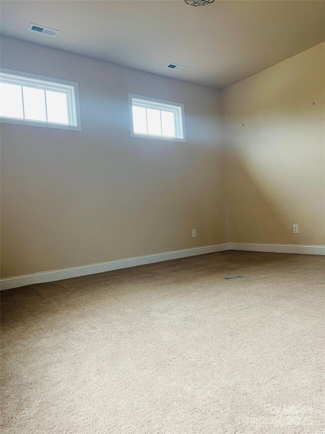 Building Photo - 2223 Eversham Dr NW