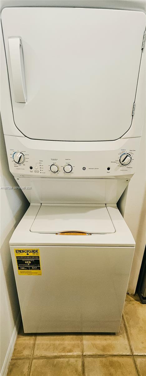 Building Photo - 6700 NW 114th Ave