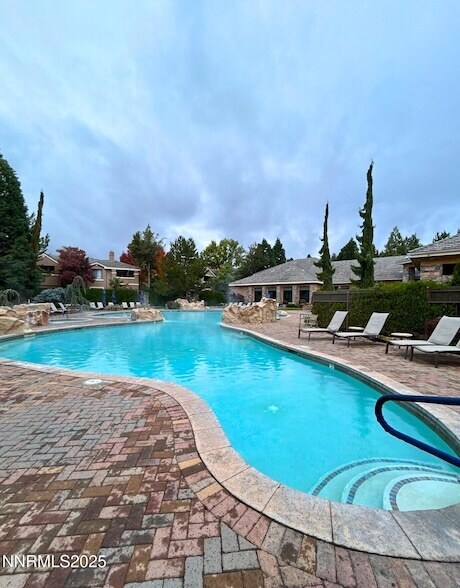 Building Photo - 900 S Meadows Pkwy