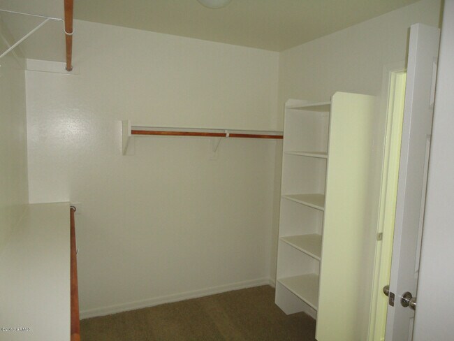Building Photo - 16343 N 73rd Dr