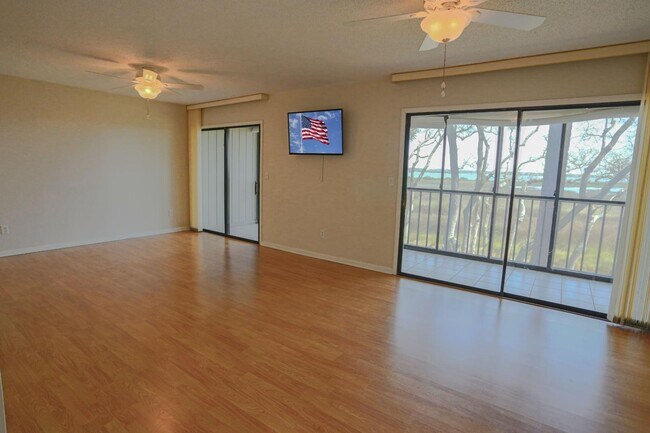 Building Photo - 40 Andalusia Ct
