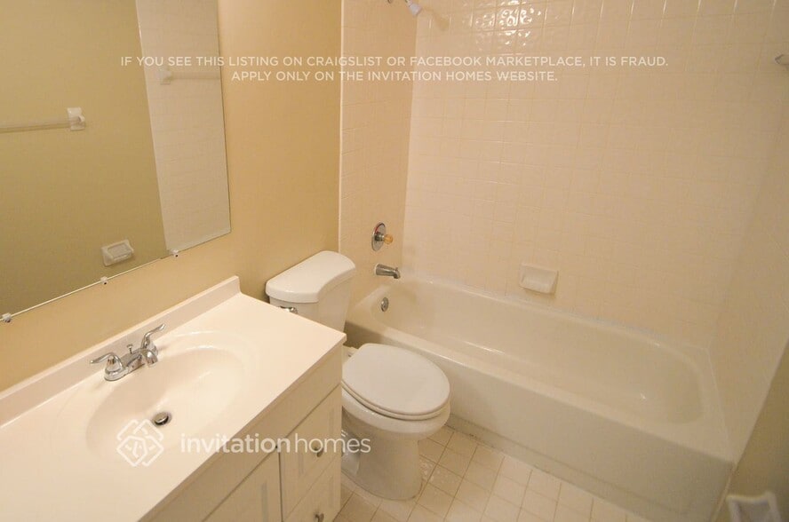 Building Photo - 128 Gables Blvd