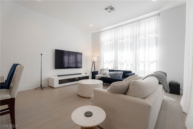 Building Photo - 2503 Indigo Mountain St