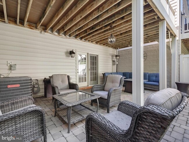 Building Photo - 2128 Turleygreen Pl