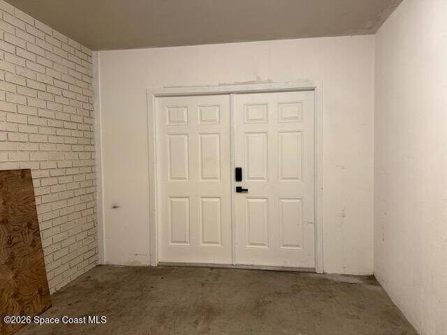 Building Photo - 2384 Apache Dr