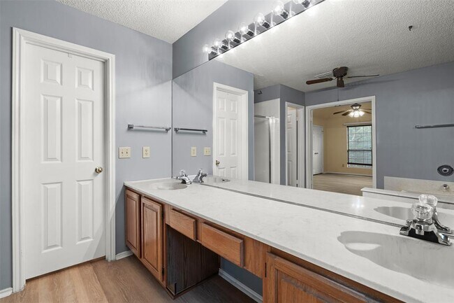Building Photo - 16606 Mixtli Cove