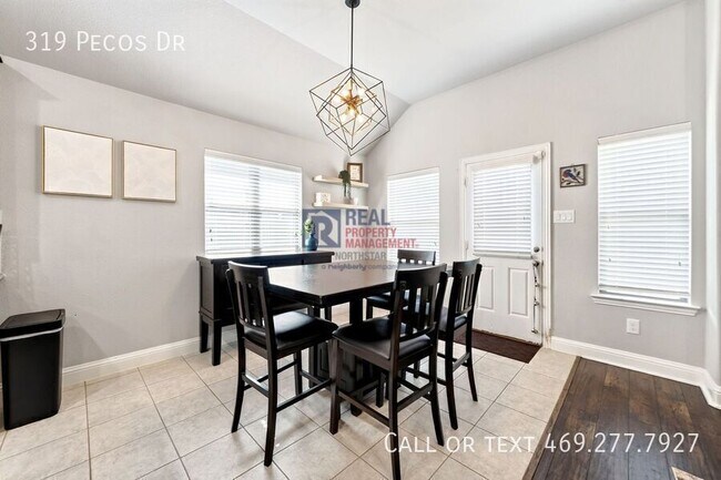 Building Photo - 319 Pecos Dr