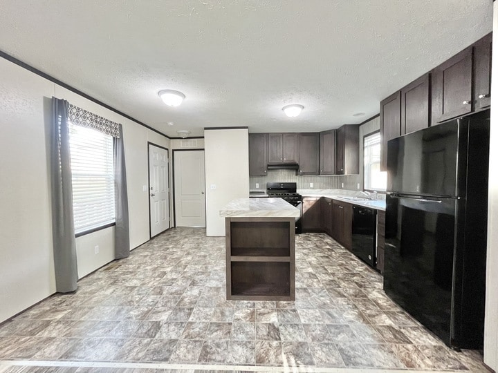 Building Photo - 3701 2nd St