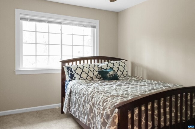 Building Photo - 118 Woodlake Dr