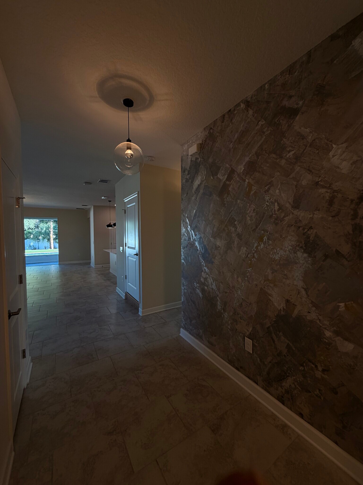 Building Photo - 4452 Seven Canyons Dr