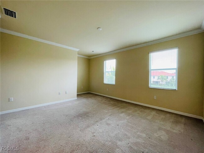 Building Photo - 8885 Via Isola Court