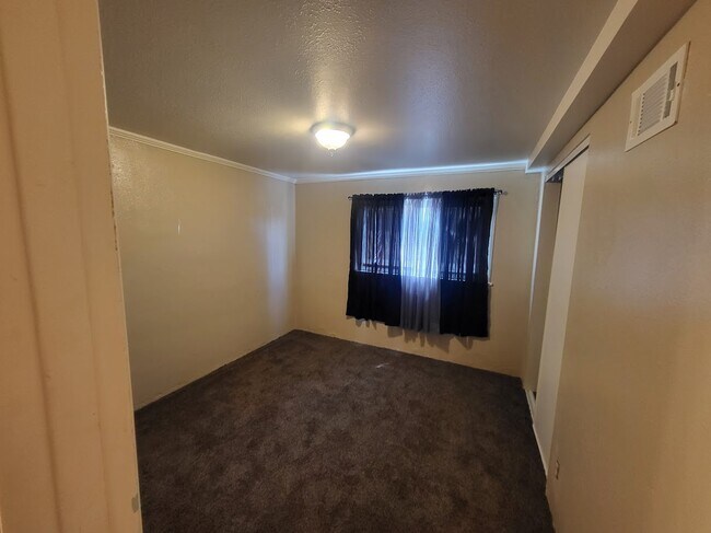 Building Photo - 3611 Devonshire Ln