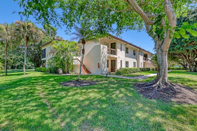 Building Photo - 21662 Arriba Real