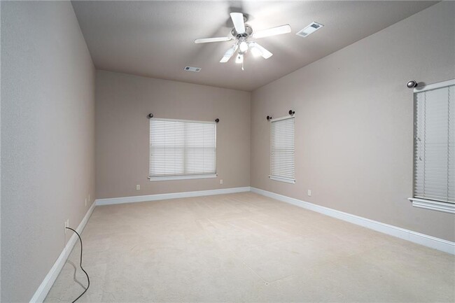 Building Photo - 6500 Riley Park Dr