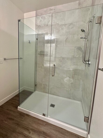 Building Photo - 2309 K St