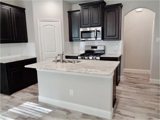 Building Photo - 603 Beechwood Dr