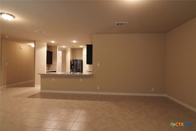 Building Photo - 1330 Ace Ranch St