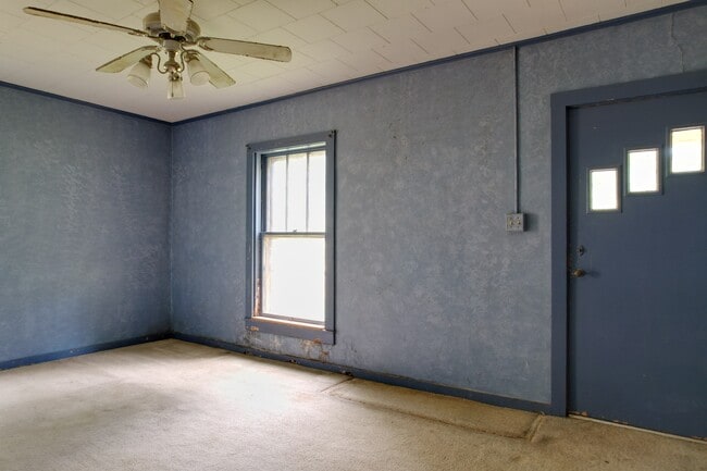 Building Photo - 194 Ouachita 54