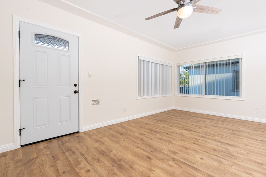 Building Photo - 4826 Rolando Blvd