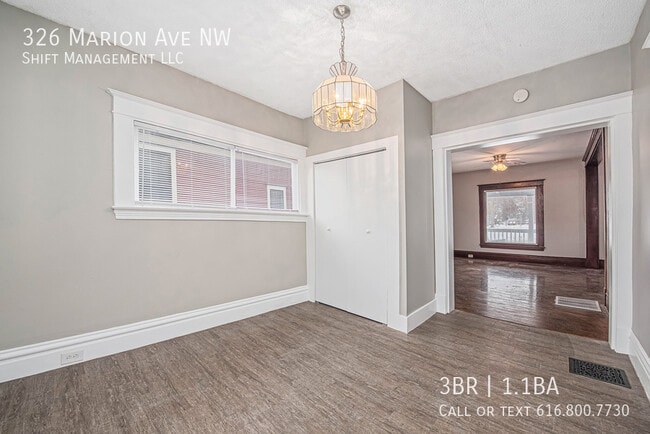 Building Photo - 326 Marion Ave NW