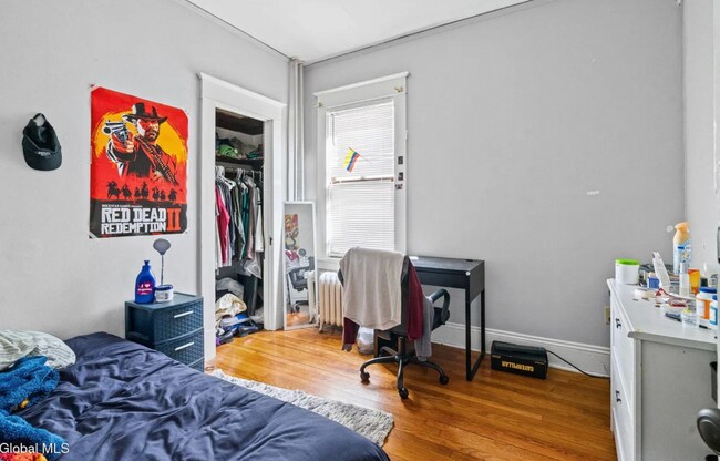 Building Photo - 569 Washington Ave