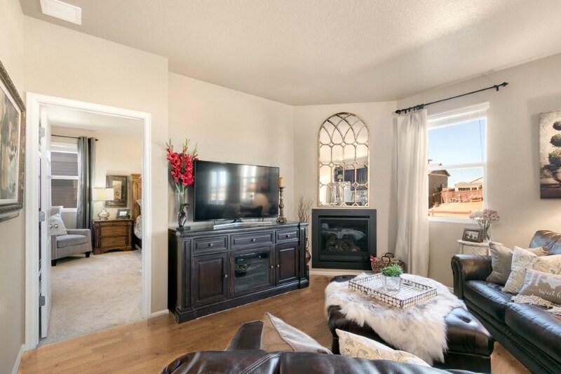 Building Photo - 6782 Grainery Rd