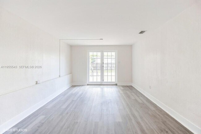 Building Photo - 759 81st St