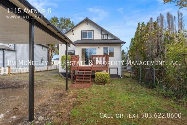 Building Photo - 1115 Avenue G