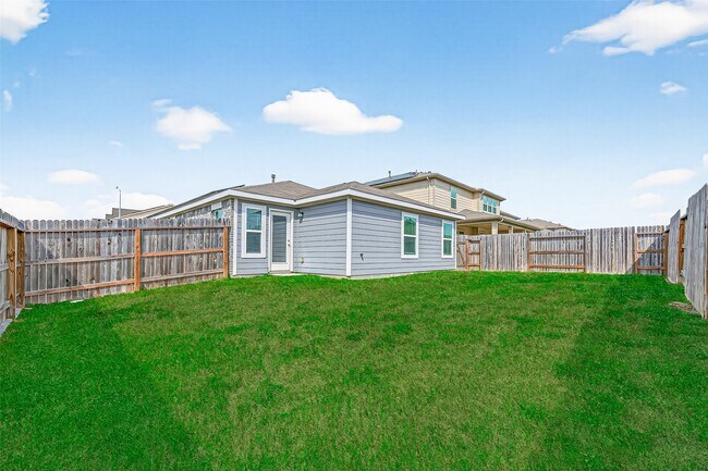 Building Photo - 20931 Teocalli Dr