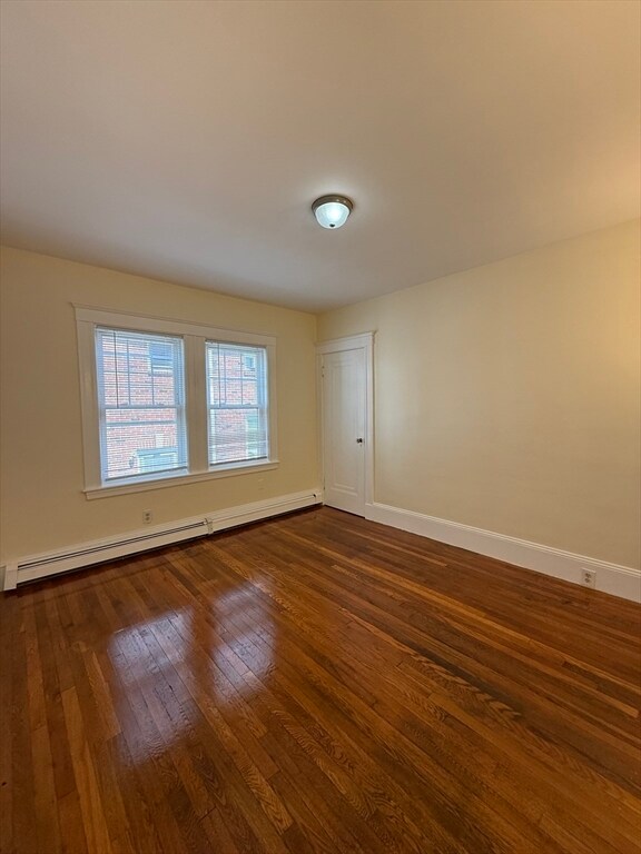 Building Photo - 68 Poplar St