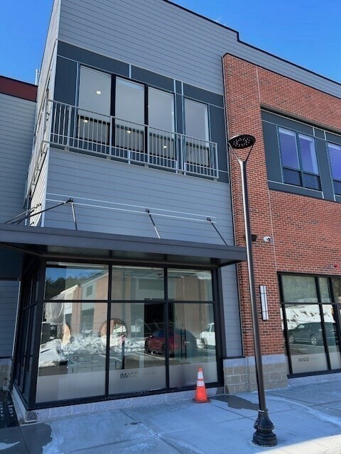 Building Photo - 148 Old Post Rd