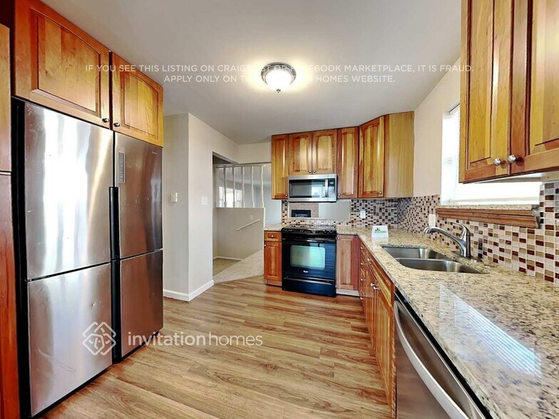 Building Photo - 11539 Ogden St