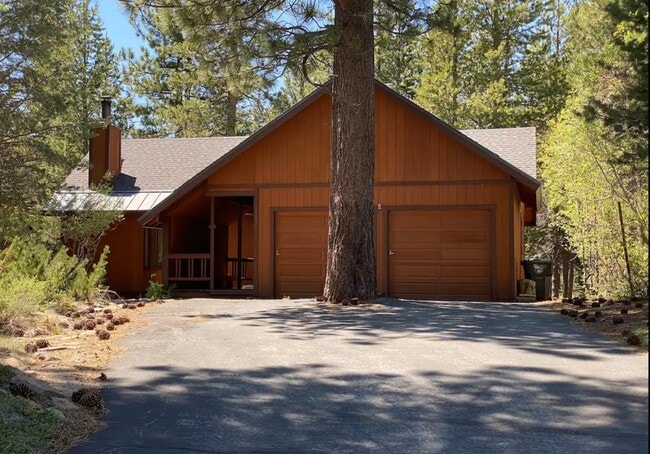 Primary Photo - 12250 Snowpeak Way